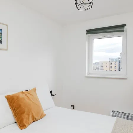 Joivy Welcoming Flat Near Park Apartment Edinburgh Exterior photo